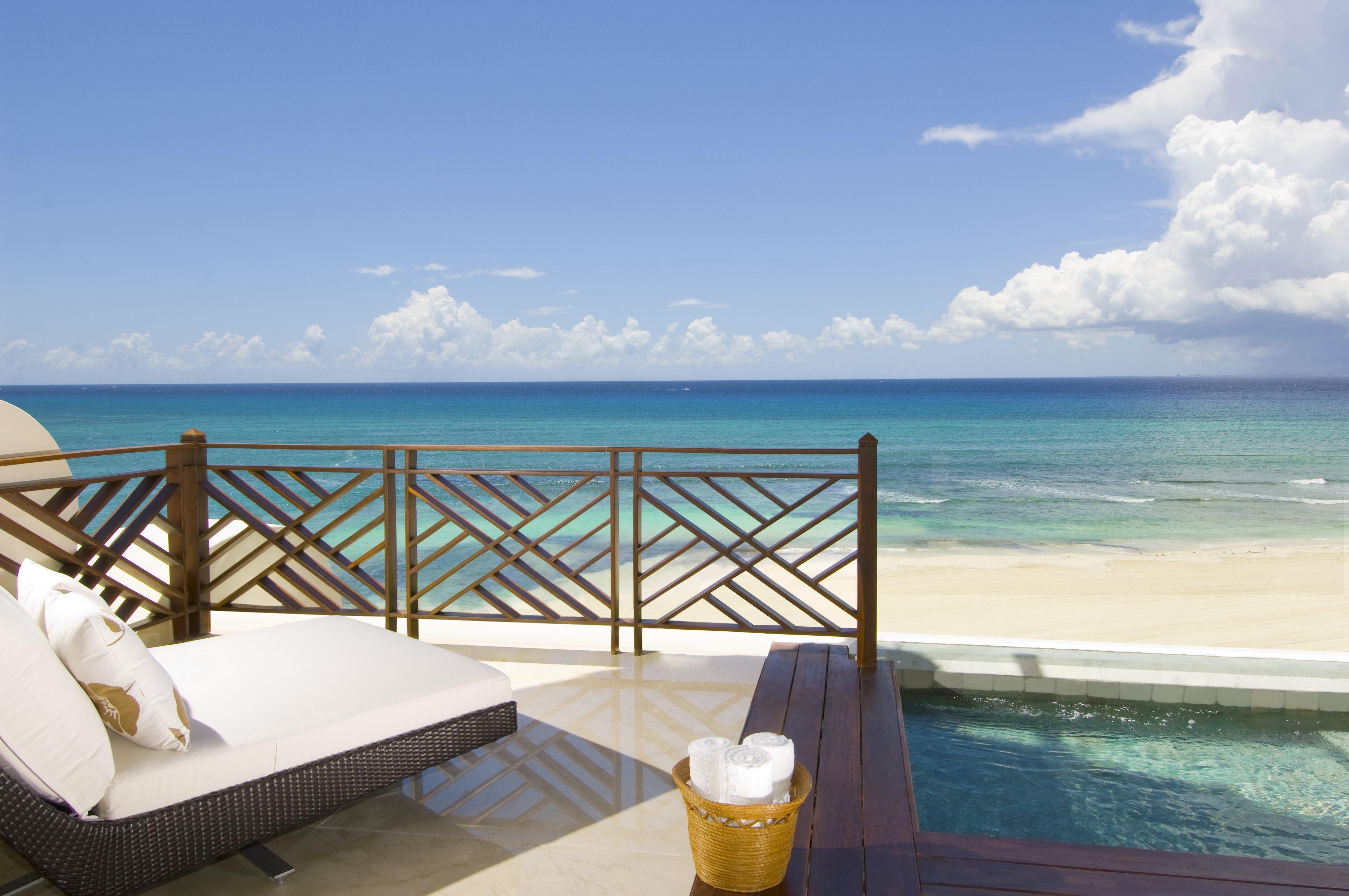 Ambassador At Grand Velas Riviera Maya El Marlyn Azul Exterior photo