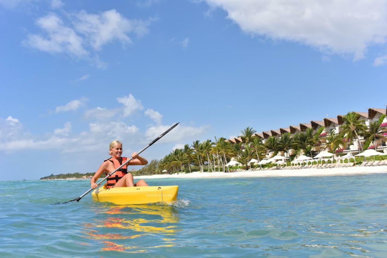 Ambassador At Grand Velas Riviera Maya El Marlyn Azul Exterior photo