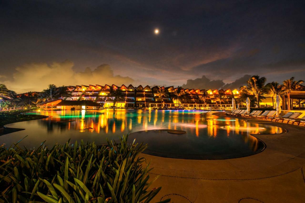 Ambassador At Grand Velas Riviera Maya El Marlyn Azul Exterior photo