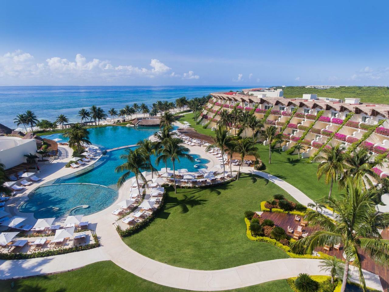 Ambassador At Grand Velas Riviera Maya El Marlyn Azul Exterior photo