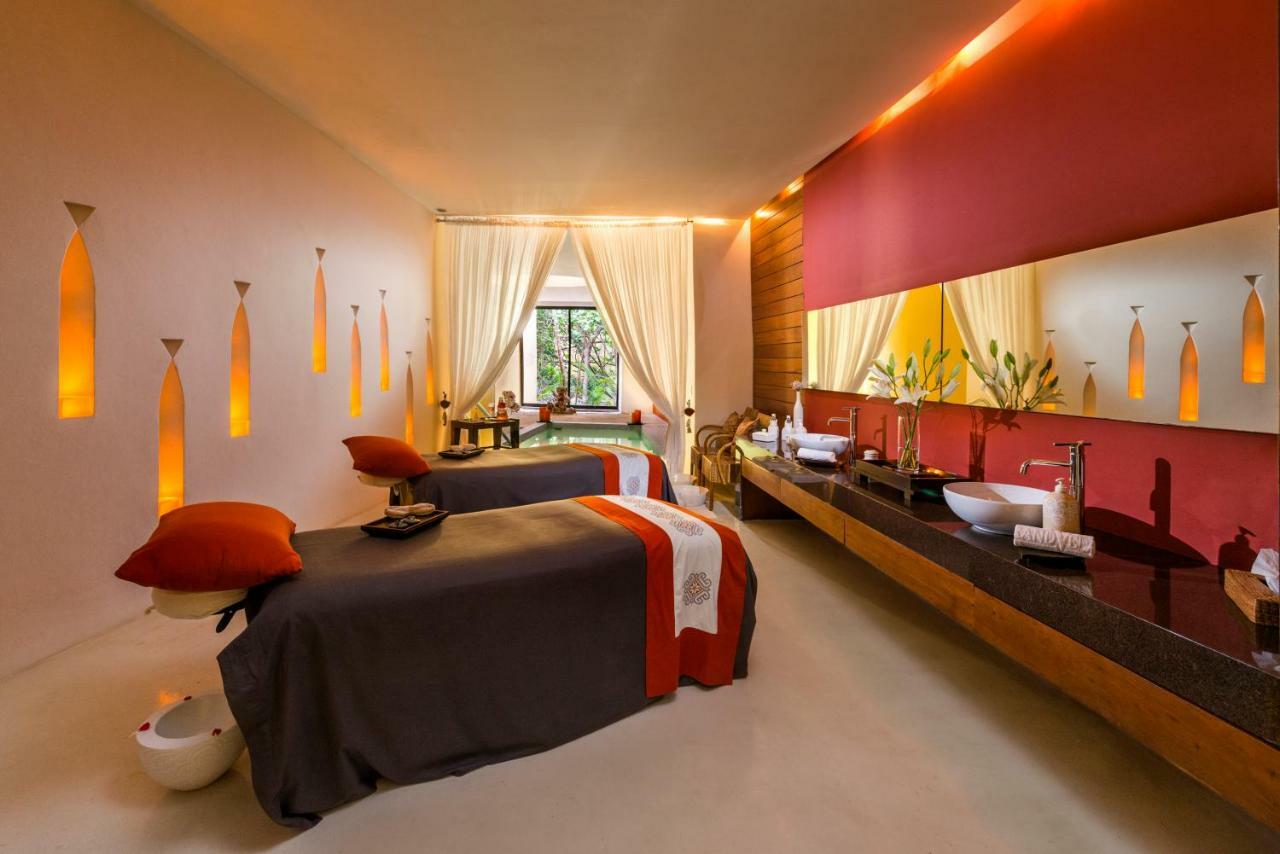 Ambassador At Grand Velas Riviera Maya El Marlyn Azul Exterior photo